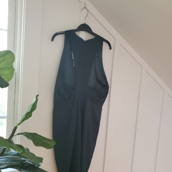 Saks 548 NWT Green Dress - pretty open back - Picture 4 of 16